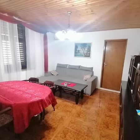 Apartman Zepina Pula Buitenkant foto